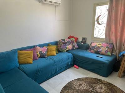 Helle, gemütliche zweistöckige Villa mit Terrasse und Garten im Gebiet Mubarak 2