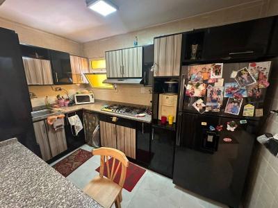 Helle, gemütliche zweistöckige Villa mit Terrasse und Garten im Gebiet Mubarak 2