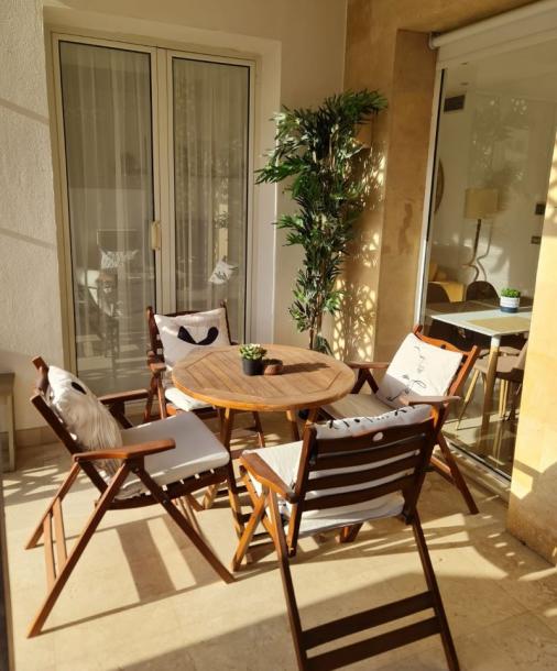 Exklusiv: 1-Zimmer-Wohnung mit großer privater Terrasse in El Gouna-1