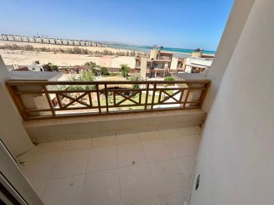 Studio mit Meerblick im Royal Beach-Komplex-4