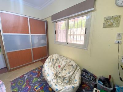 Wohnung mit 3 Schlafzimmern und Garten im Bezirk Magawish