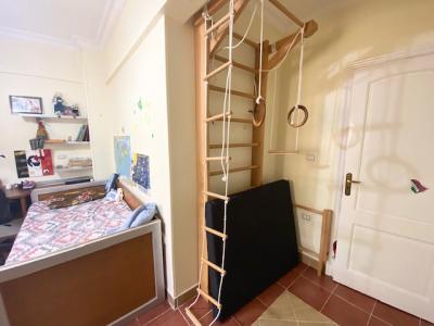 Wohnung mit 3 Schlafzimmern und Garten im Bezirk Magawish