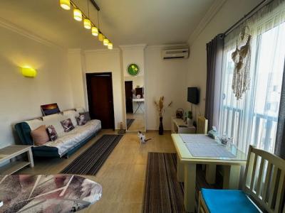 1-Zimmer-Wohnung mit Swimmingpool in trendy El Kawser