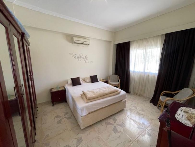 Geräumige Wohnung mit 2 Schlafzimmern im Bezirk Mubarak 7 im perfekten Zustand-6