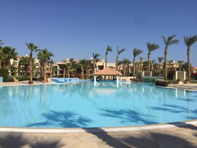 Studios und Apartments in der luxuriösen Residenz Veranda in Sahl Hasheesh. Zahlungsplan von bis zu 6 Jahren verfügbar.