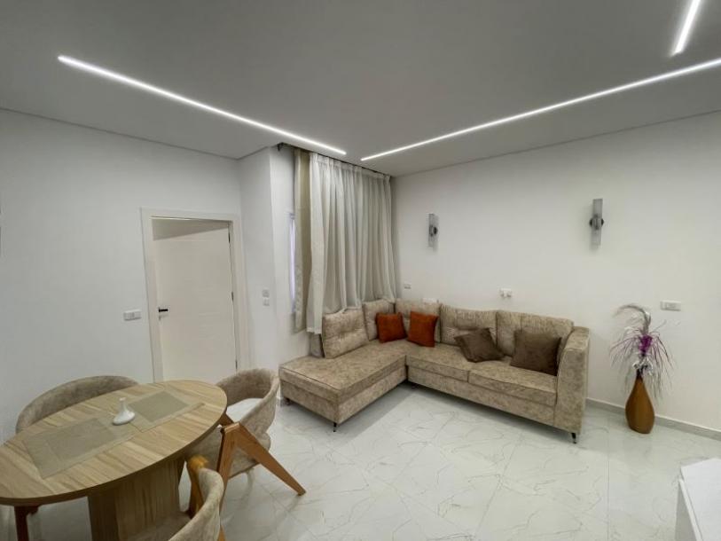 Nagelneue 2-Zimmer-Wohnung mit privater Sauna in El Hadoba-14