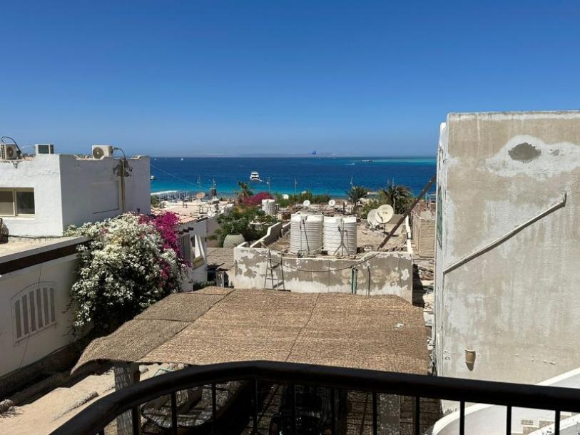 Geräumige 1-Zimmer-Wohnung mit atemberaubendem Meerblick im Zentrum von Hurghada-3