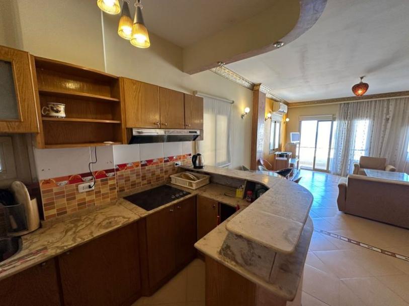 Geräumige 1-Zimmer-Wohnung mit atemberaubendem Meerblick im Zentrum von Hurghada-11