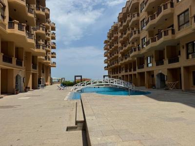 Studio mit Meerblick in einer Wohnanlage mit privatem Strand